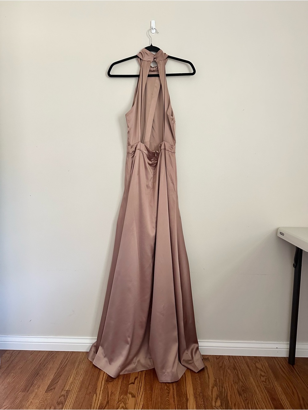 REVOLVE NBD Zendaya Gown Champagne Size Medium Satin Maxi Formal Wedding Guest - Picture 3 of 10